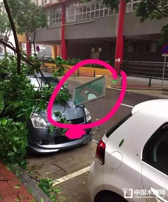 劣質(zhì)的門(mén)窗