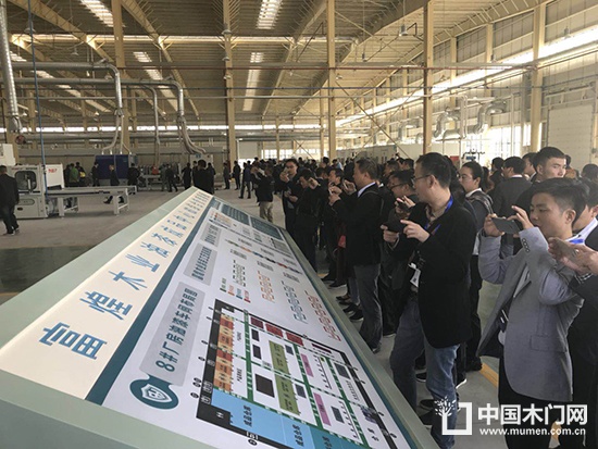 第二屆中國木門窗企業(yè)家峰會暨門配貿易交流大會