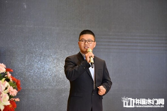 2018年中國(guó)木門窗行業(yè)環(huán)保升級(jí)高層論壇