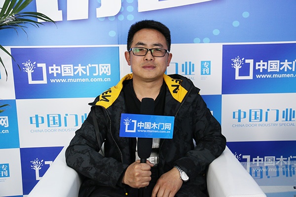 圣利寶木門(mén)榮獲中國(guó)木門(mén)十大人氣品牌