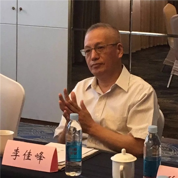 2019中木協(xié)木門窗專委會(huì)會(huì)長(zhǎng)會(huì)議