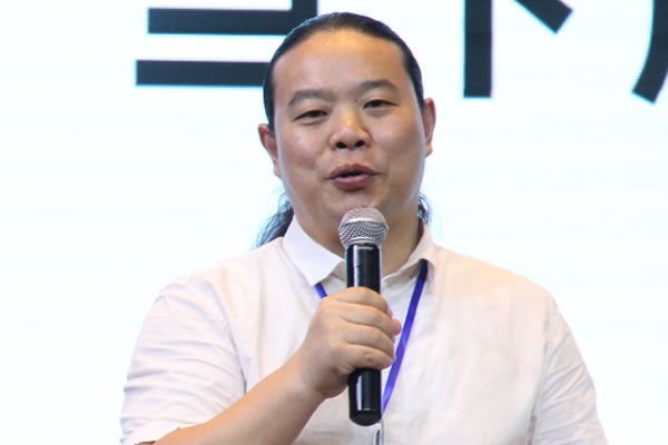 上海張傳銀國際設(shè)計CEO 張傳銀