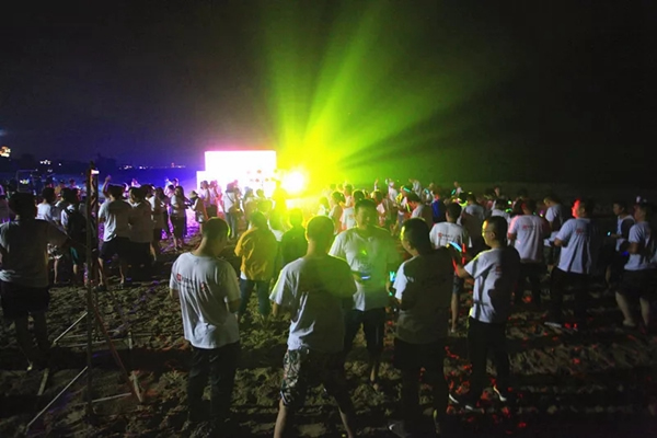 3D無(wú)漆木門2019仲夏嘉年華火熱開(kāi)啟