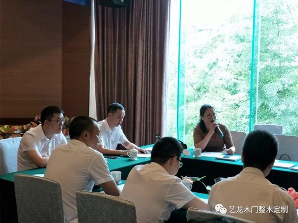 藝龍木門(mén)2019年TOP30大商俱樂(lè)部大會(huì)圓滿落幕