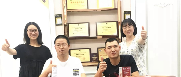 雙羽木門荊州店：穩(wěn)中求變、逆勢思考、順勢而行