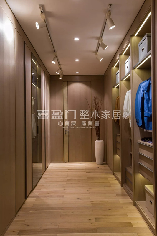 喜盈門木門：輕奢新中式，意想不到的美！