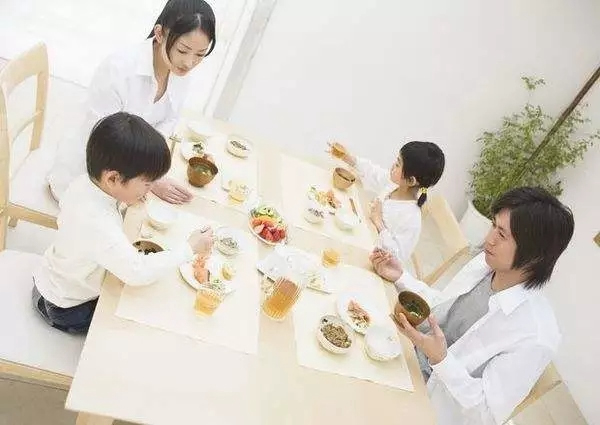 天賜福門業(yè)：好的門才能夠共度一生
