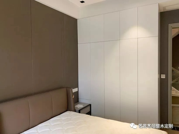 藝龍木門·全屋定制：精美柜體案例大全，美觀實用的設計感！