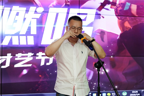 喬金斯耐思迪商學(xué)院首屆青橙·才藝節(jié)盛大開幕