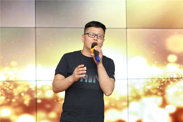 喬金斯耐思迪商學(xué)院首屆青橙·才藝節(jié)盛大開幕