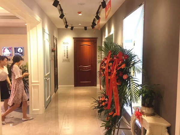 雙羽木門(mén)延安大明宮新店盛大開(kāi)業(yè)