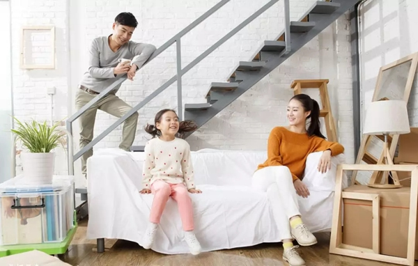 每一扇名雅居木門(mén)，都為愛(ài)守護(hù)家！