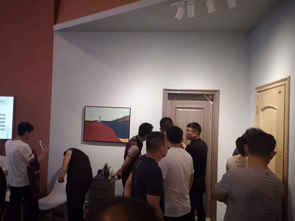 嘉尊木門：第十屆永康門博會，為您開啟財富之門！