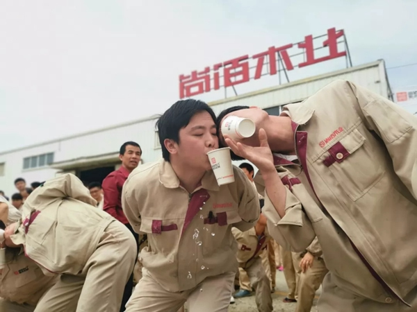尚佰木門·整木定制2019年度生產(chǎn)中心第五屆趣味運動會圓滿落幕
