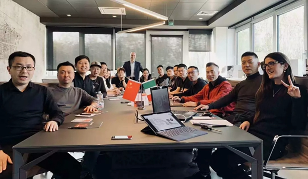 群喜木門帶您一同探索米蘭之旅中的工匠精神！