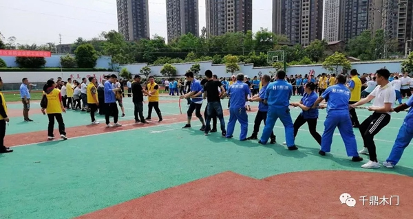 千鼎門業(yè)積極參加長壽高新區(qū)第一屆趣味運動會，增強企業(yè)凝聚力！