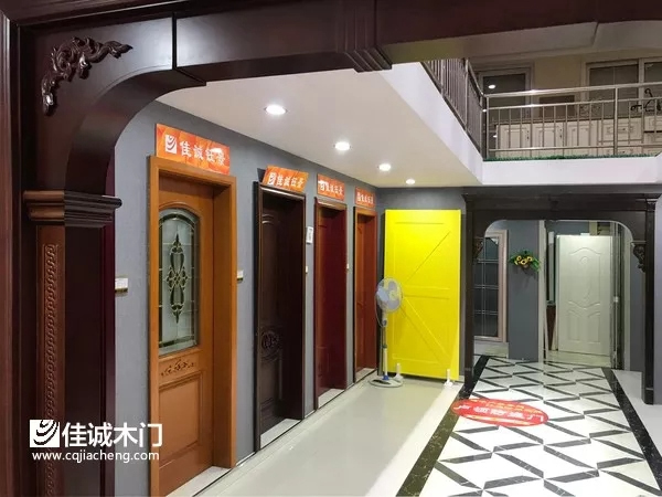 佳誠木門河北省邯鄲市的專賣店盛裝開業(yè)，誠邀各位的蒞臨！