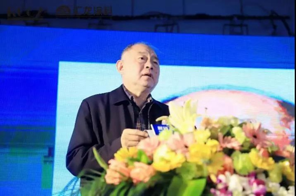 LED UV漆問世意義重大，匯龍涂料引領(lǐng)環(huán)保漆未來