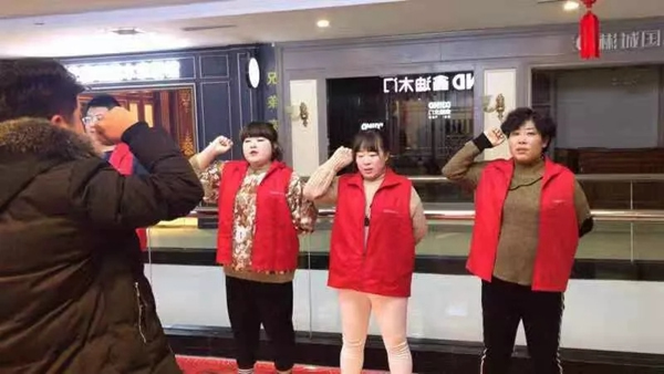 鑫迪木門“2019開(kāi)年大促”進(jìn)行中，超火爆現(xiàn)場(chǎng)等你來(lái)！