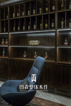 你收到一封關(guān)于圖森整體木作的簡歷，請查收！