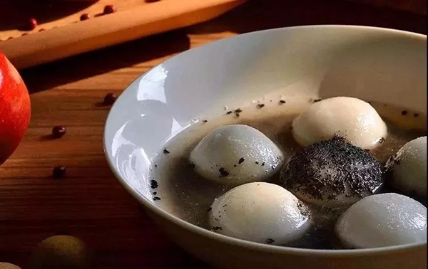 永佳無漆木門祝大家元宵佳節(jié)月圓人安！
