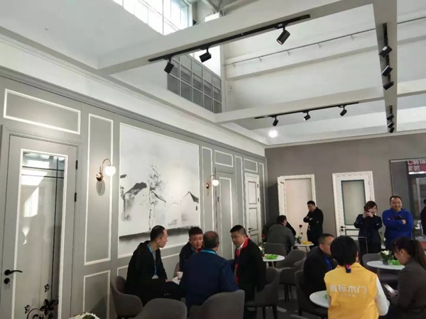 新標(biāo)木門：回顧2019，展望2020