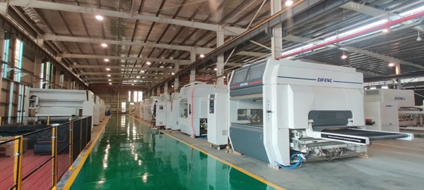迪峰機(jī)械：讓中國(guó)的涂裝技術(shù)與國(guó)際接軌同行
