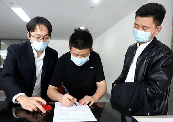 重點(diǎn)企業(yè)拿到門(mén)博會(huì)