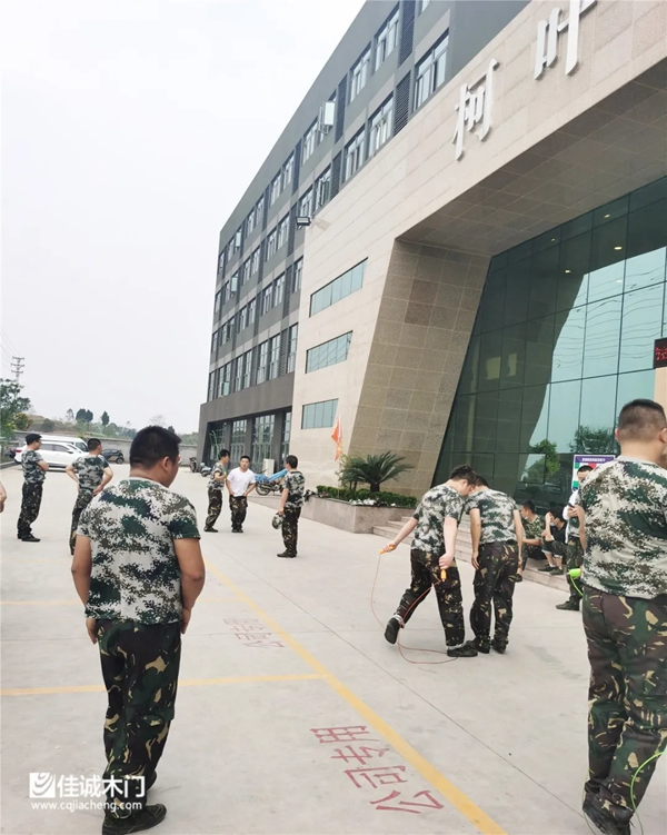 佳誠(chéng)木門銷售部積極開(kāi)展文體活動(dòng) 創(chuàng)造健康活潑的工作氛圍