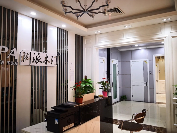 [名人堂]年收入300萬，從夫妻小店蛻變成身價千萬的大BOSS，他只用了七年。