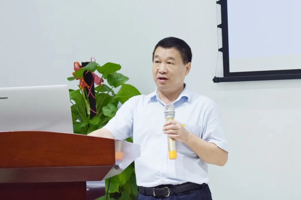 展辰新材：精進專業(yè)能力 打造特色品牌服務(wù)