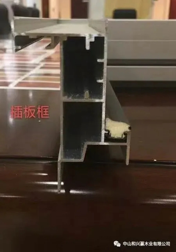 和興贏木業(yè)全新鋁木門(mén)實(shí)拍圖