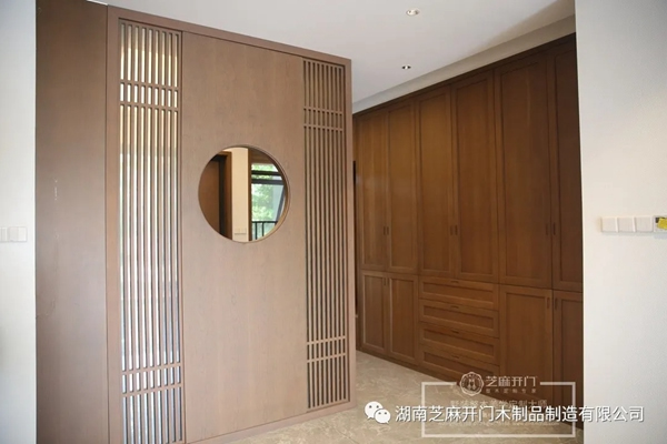 芝麻開門：雅韻新中式 與現(xiàn)代舒適感完美地融合