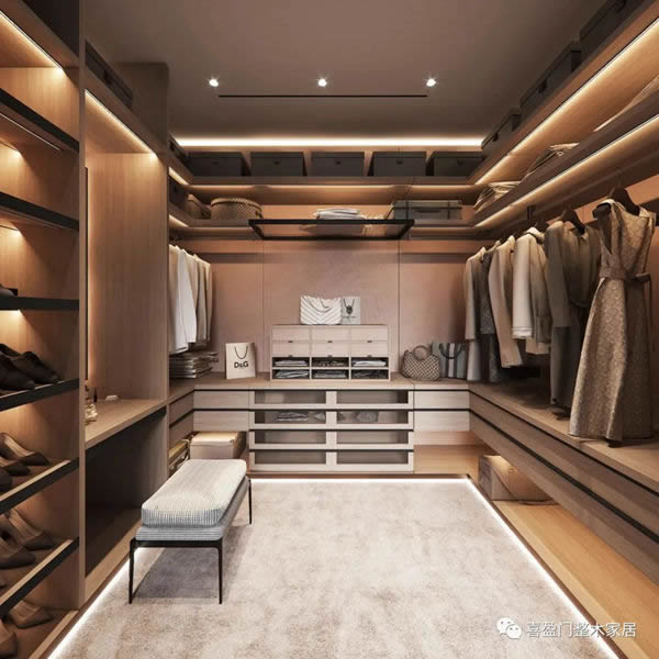 喜盈門木門解構(gòu)空間形態(tài)，用木作定義品質(zhì)人居