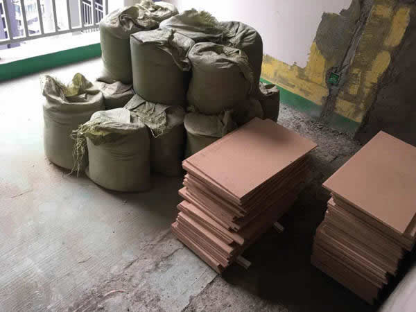 皇家凱旋木門：裝修預(yù)算有限，又不想裝得太將就？看看這些建議~