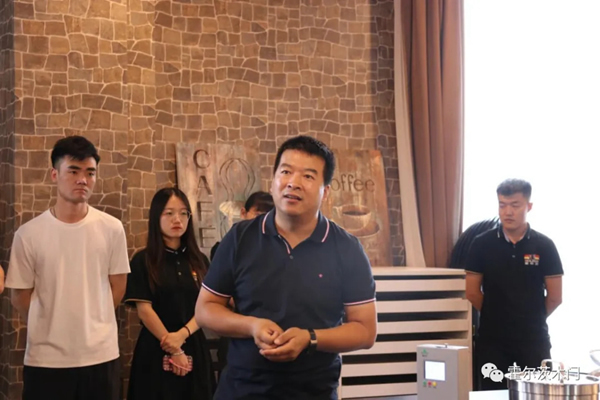 霍爾茨與經(jīng)銷商精英們齊聚一堂，共議“增長”新課題！