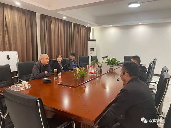 雙虎木門迎接金誠置業(yè)有限責(zé)任公司郭總一行蒞臨參觀考察