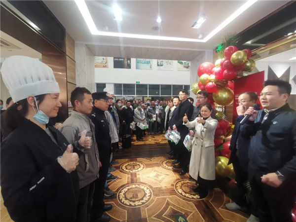 圣象：新年家庭大會(huì)順利開展