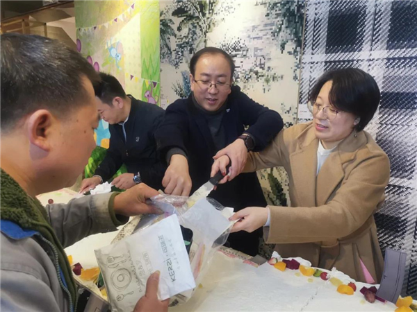 圣象：新年家庭大會(huì)順利開展