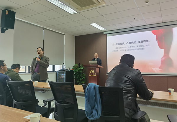 企業(yè)家進課堂，研究生收益大