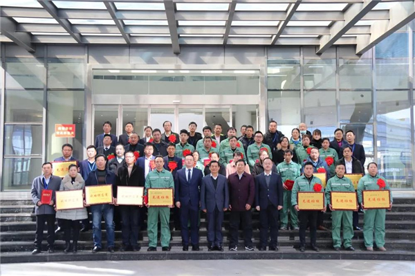 富煌美學(xué)整木定制2020年度總結(jié)暨表彰視頻會(huì)議順利召開