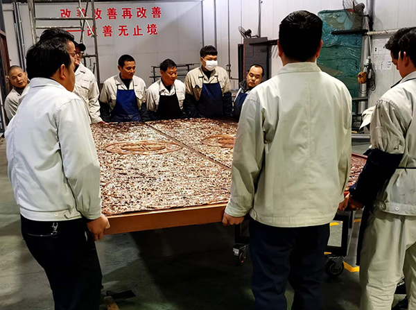 寬4.062米、高3.421米的雙開(kāi)鑄鋁門(mén)，是哪家企業(yè)生產(chǎn)的？