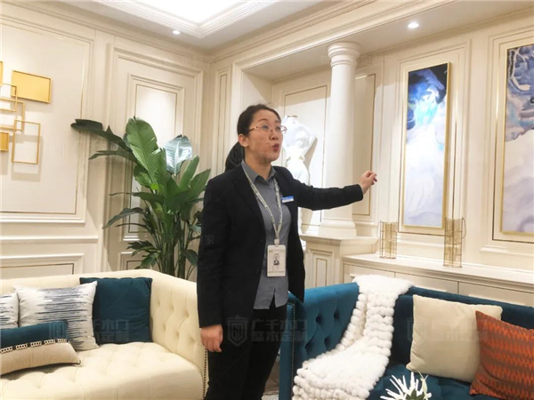 廣千木門整木定制：廣千商學(xué)院2104班圓滿結(jié)束！