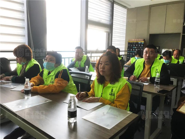 廣千木門整木定制：廣千商學(xué)院2104班圓滿結(jié)束！