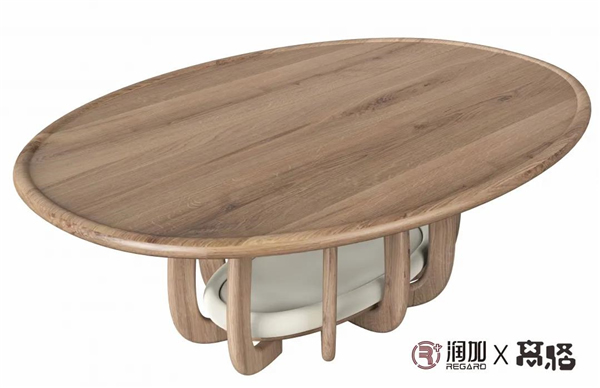 潤成創(chuàng)展：這只貓，竟然……賴在凳子上不走了！