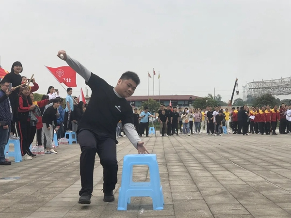 2021年千鼎門業(yè)第二屆企業(yè)職工運(yùn)動(dòng)會(huì)圓滿落下帷幕！