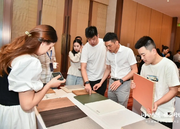 同心共隨 穩(wěn)步升維 | 2021喬金斯整木定制年中經(jīng)銷商大會(huì)圓滿落幕！