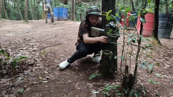 雙羽定制家多部門戶外拓展活動提升團隊?wèi)?zhàn)斗力