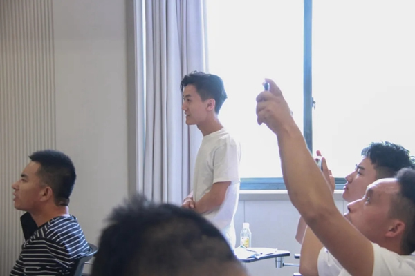 歐麗亞木門第八期新加盟經(jīng)銷商培訓(xùn)會圓滿結(jié)束！