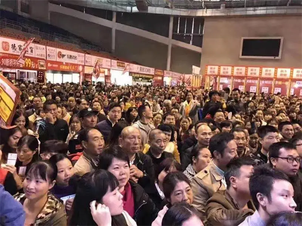 久粉品牌日 | 一見如故，“禮”當(dāng)感謝